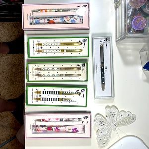 Kate Spade Pens an sets